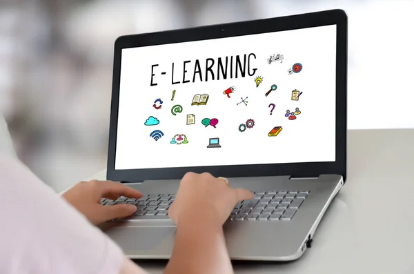 Koncepcja E-learning na laptopie — Zdjęcie stockowe