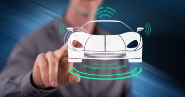 Bir akıllı araç konsepti dokunmadan adam