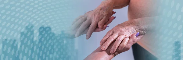 Segítséget idősek. panorámás banner — Stock Fotó