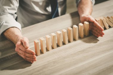 Domino etkisi durdurma tarafından iş denetim kavramı