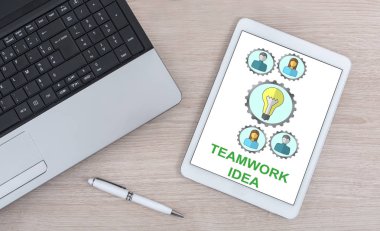 Dijital tablette takım çalışması fikri konsepti