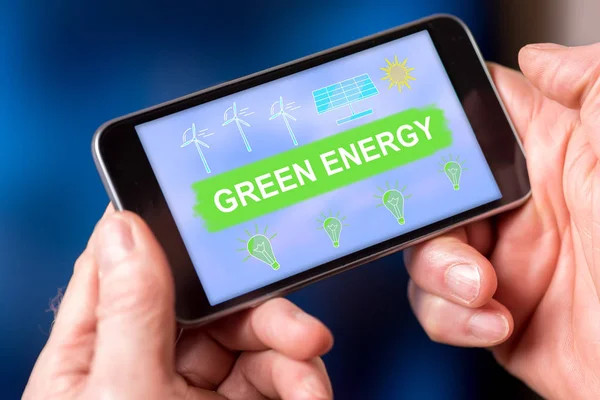 Concetto di energia verde su uno smartphone — Foto Stock