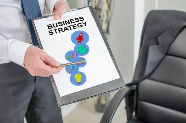 Conceito de estratégia de negócios em uma área de transferência — Fotografia de Stock