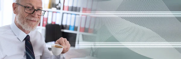 Businessman having coffee break; panoramic banner — Stock Photo, Image