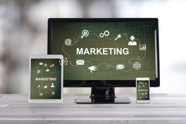 Concepto Estrategia Marketing Diferentes Dispositivos Tecnología Información — Foto de Stock