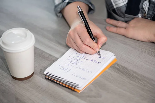 Female Hands Taking Notes Notepad — Stock Photo, Image