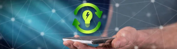Conceito Energia Renovável Acima Smartphone Mantido Por Homem — Fotografia de Stock