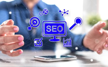 Arka planda bir kadının elleri arasındaki akıllı telefon kavramı