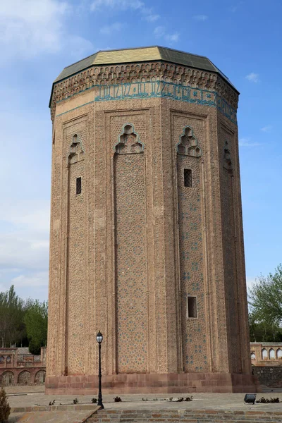 아제르바이잔의 지역에 Mumine Hatun 무덤은 1186 무덤은아 타비시 레비가 자신의 — 스톡 사진