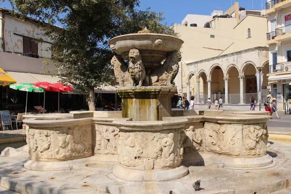 Heraklion Crete Greece August 2016 Morosini Fountain Lions Fountain Built — Stock Photo, Image