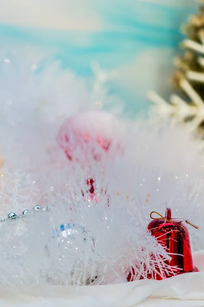 Cada Diciembre Decoración Fresca Blanca Del Árbol Navidad Con Adornos — Foto de Stock