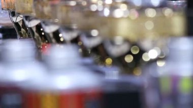 Görüntüleri Syphon Kahve veya Vakum Kahve tam daldırma zevkli ve Barista Kiriş ısıtıcı tarafından kaynar su.