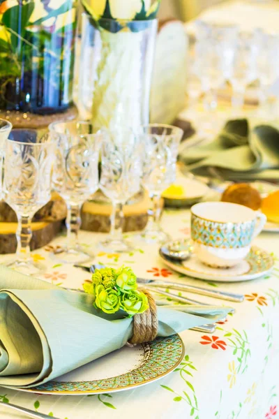 Luxury wedding party dinner table setting concept. — Stock Photo, Image