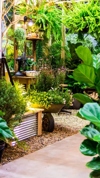 Zona relax con decorazione oggetto giardino . — Foto Stock