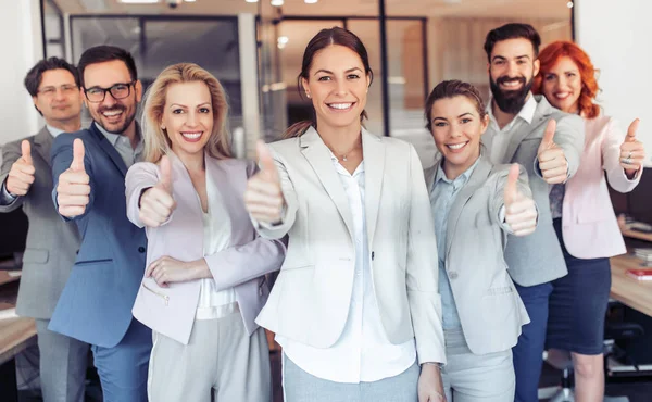 Início Parceria Perfeita Empresários Sucesso Com Polegares Para Cima — Fotografia de Stock