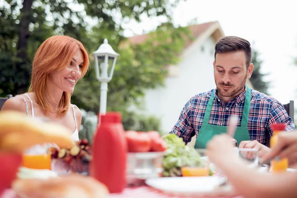 Leisure Holidays Eating People Food Concept Happy Couple Having Dinner — Stock Photo, Image