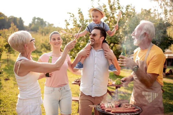 Family Time Family Vacation Having Barbecue Party Garden — Stock Photo, Image