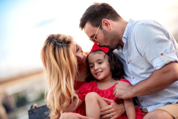 Happy Family Sitting Bench Summer Park Sunset — Stock Photo, Image