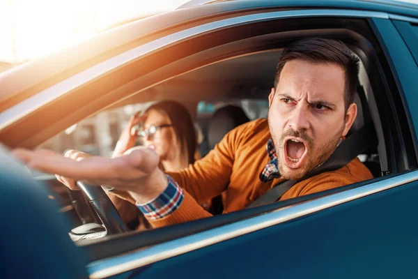 Young Couple Having Dangerous Driving — Stock Photo, Image