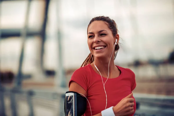 Junge Fitness Frau Läuft Über Die Brücke Sport Fitness Gesundheits — Stockfoto