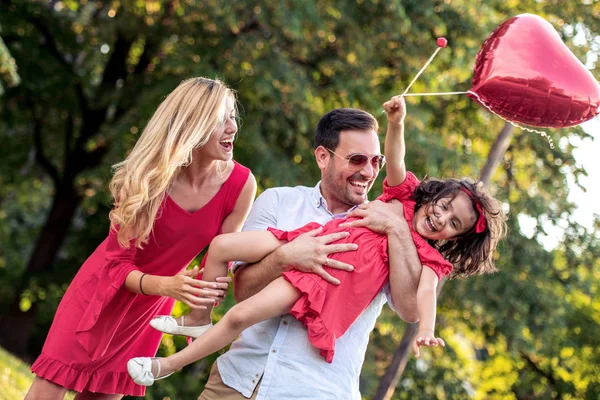 Happy Young Family Spending Time Outdoor Summer Day — Stock Photo, Image