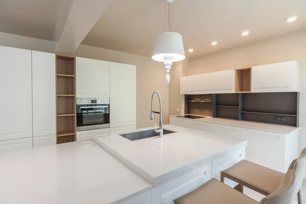 Nieuwe Moderne Witte Keuken Nieuw Luxe Huis Interieurfotografie — Stockfoto