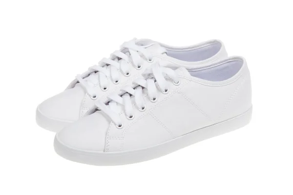 双新的白色运动鞋 白色背景上孤立 — 图库照片