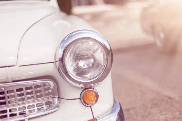 Lampa reflektorów Vintage klasyczny samochód z efektem Vintage — Zdjęcie stockowe