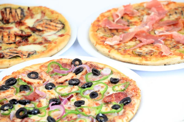 Üç farklı pizza türü. — Stok fotoğraf