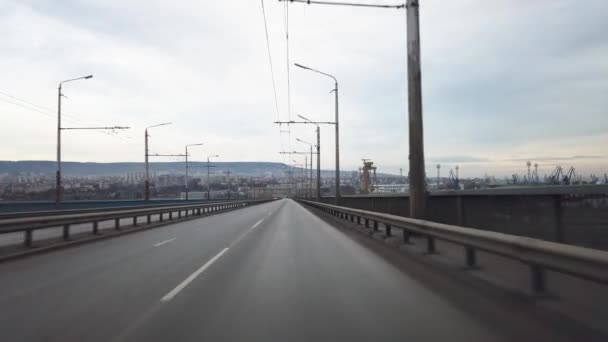 Vezető Szemszögéből Hídon Asparuhov Hídhoz Tartok Várnában Bulgária Várna Bulgária — Stock videók