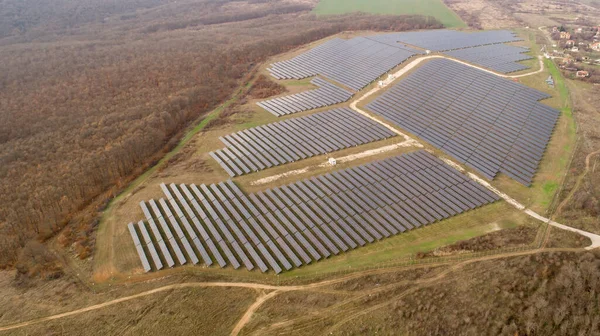 Luchtopname Van Fotovoltaïsche Zonne Energie Zonne Energiecentrale Van Boven Ecologische — Stockfoto