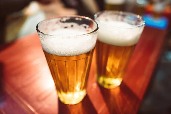 Desfrutando Cerveja Movimentada Rua Hanói Cheia Bares — Fotografia de Stock