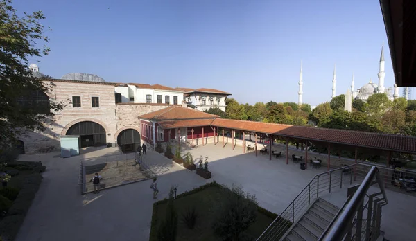 Музей Дворца Ибрагим Паша Стамбуле Вид Историческую Площадь Султана Ахмета — стоковое фото