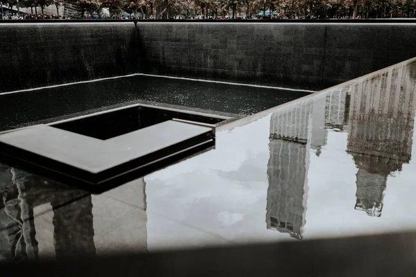 WTC Memorial Plaza, National September 11 Memorial, Manhattan, Nowy Jork, Stany Zjednoczone Ameryki. — Zdjęcie stockowe