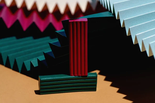 Composition Multicolore Moderne Barres Argile Ventilateurs Carton Concept Géométrique Élégant — Photo