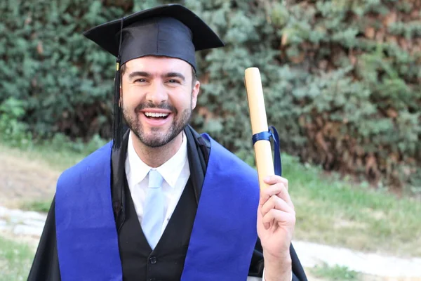 Portrait Gros Plan Beau Jeune Étudiant Vêtements Fin Études Avec — Photo