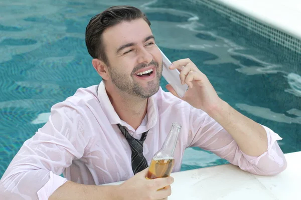 Retrato Cerca Del Joven Guapo Camisa Blanca Con Corbata Sosteniendo — Foto de Stock