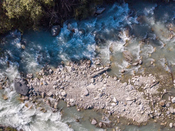 Flygfoto Över Whitewater Forsar Floden Schweiziska Alperna Vilt Vatten Uppifrån — Stockfoto