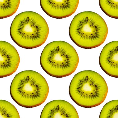 Beyaz arka planda izole edilmiş sulu yeşil kivi meyvelerinin kusursuz desenleri. Paket kağıdı, kumaş ve duvar kağıdı için tasarım