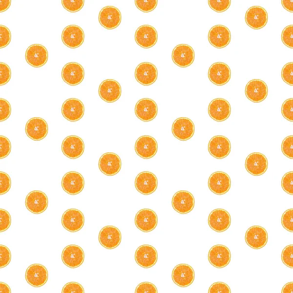 İzole edilmiş portakal dilimlerinin kusursuz sonsuz deseni. Arkaplan, tasarım ve ambalaj için duvar kağıdı — Stok fotoğraf
