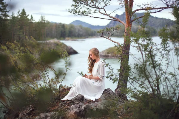 Fairy Tale Story River Fairy Shooting Altai Girl White Dress — Stock Photo, Image