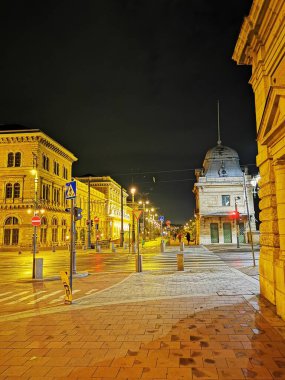 Budapeşte 'deki Ana Gümrük Meydanı ufuk çizgisi