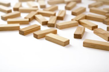 Tahta dikdörtgenler beyaz arka planda farklı sıralanmış. Uzayı kopyala Sunum için kapak şablonu, broşür, web, afiş, katalog, poster, kitap, dergi 