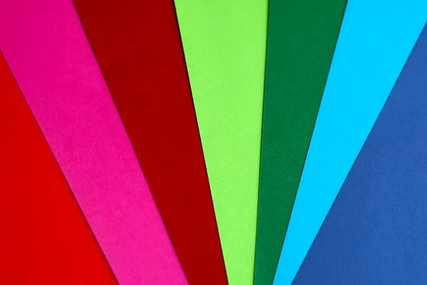 Geometrische Komposition aus mehreren farbigen Papierblättern. passender Hintergrund für Design, Präsentation, Broschüre, Web, Banner, Katalog, Poster, Buch, Magazin — Stockfoto