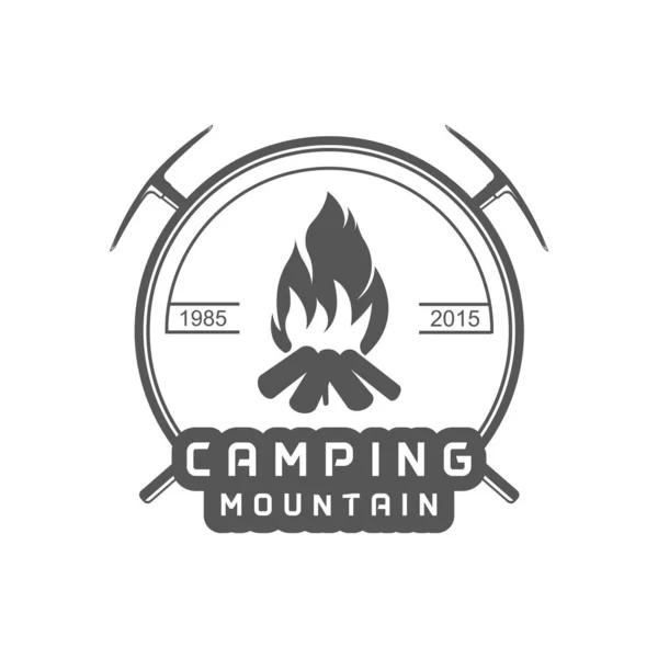 Mountain Camping Logotype. — Stock Vector