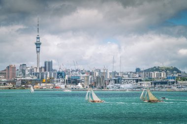 Auckland, Nz - 28 Ocak: Auckland Anniversary Weekend Sailing Regatta'da Auckland Limanı'nda İki Tekne Yarışı 28 Ocak 2019