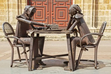 Cartagena, Kolombiya satranç kaynaklı metal rakamlar