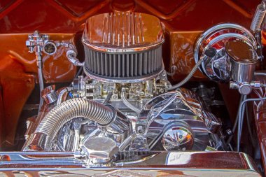  Özelleştirilmiş yüksek performanslı V8 Ford Motor bölmesi