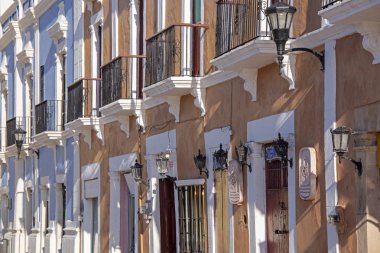  İspanyol sömürge windows mimarisi