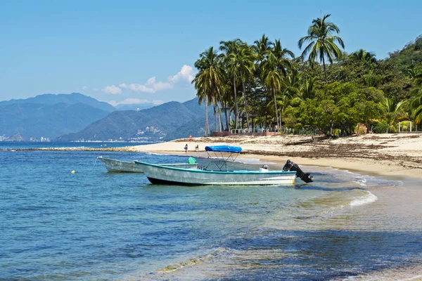 Tekneli Sakin Plaj Quimixto Meksika — Stok fotoğraf